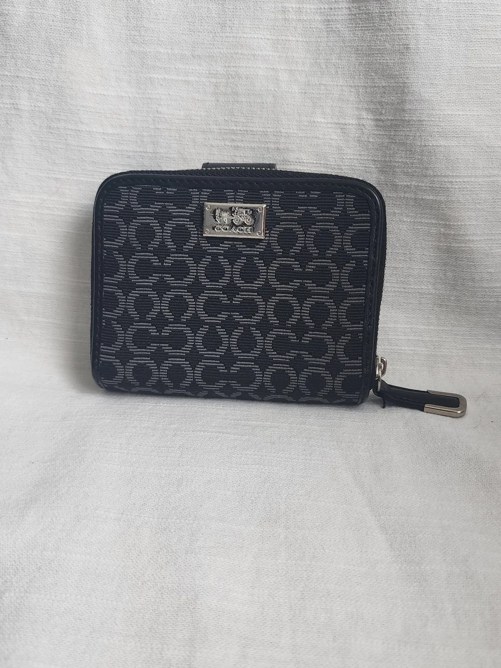 Coach Black/Charcoal Signature Zip Wallet